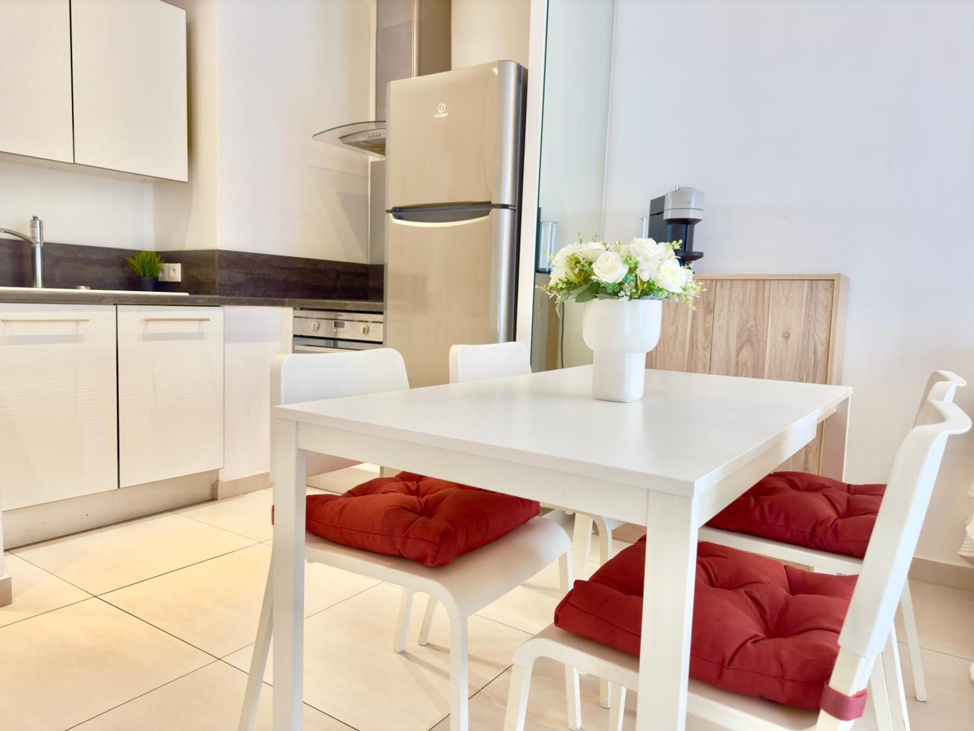 Superbe appartement avec Terrasse 1mn Plage Cannes Extérieur photo